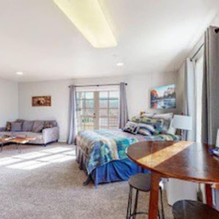 Couples Hideout In Heart Of Oakhurst Eksteriør billede